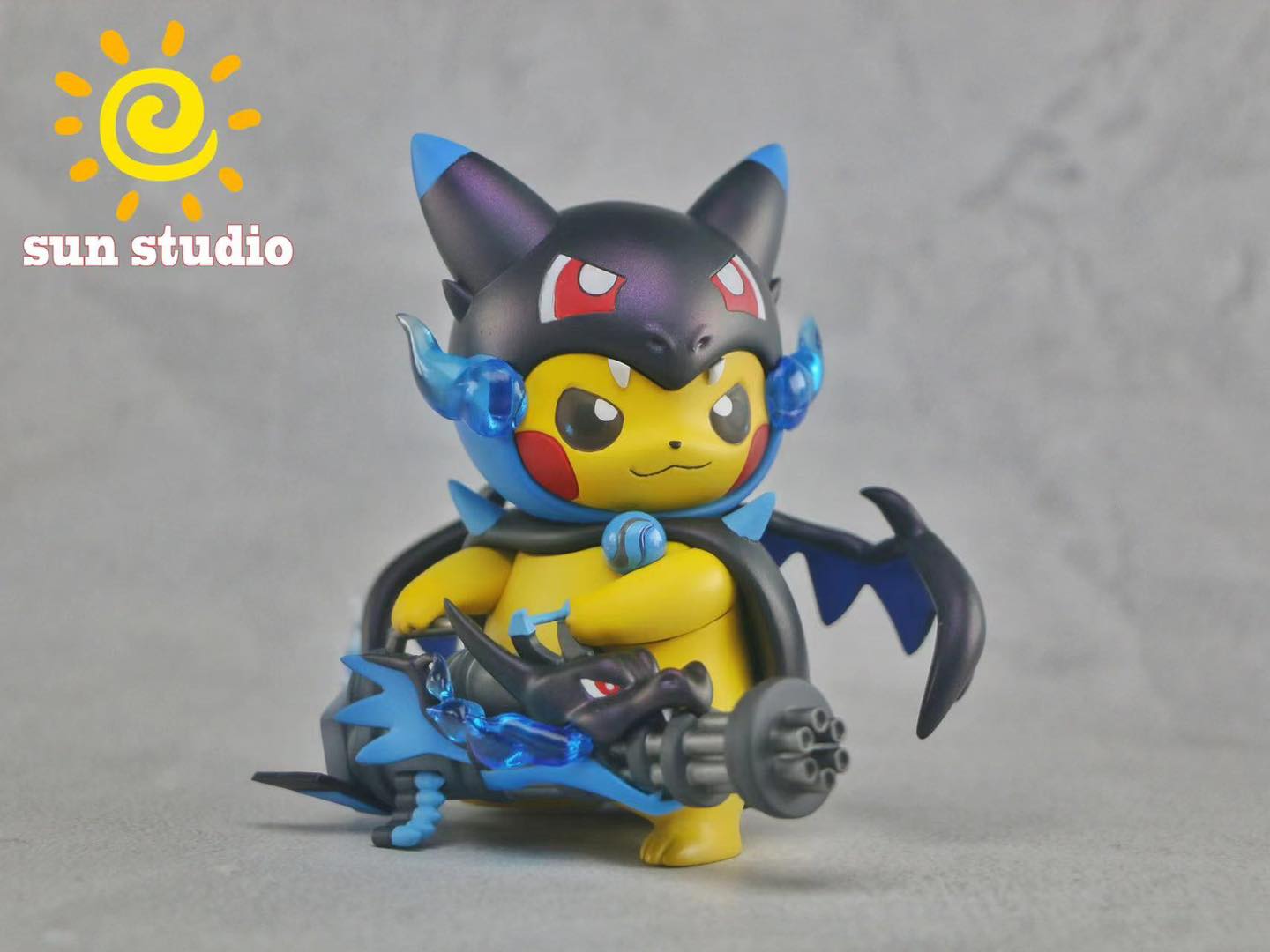 Pikachu cos Charizard - Pokemon - Sun Stduio
