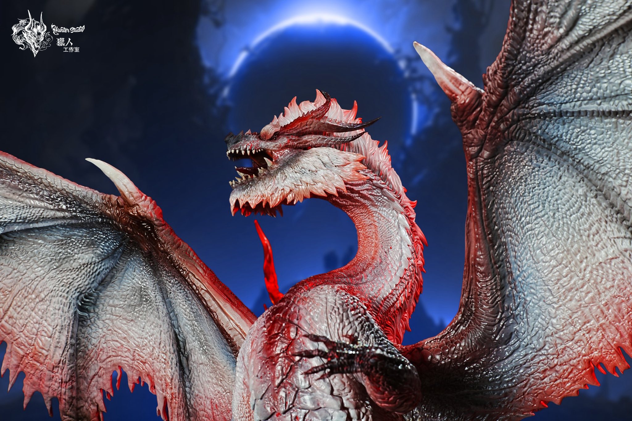 White Fatalis - Monster Hunter - Hard Shell Studio - Image 5